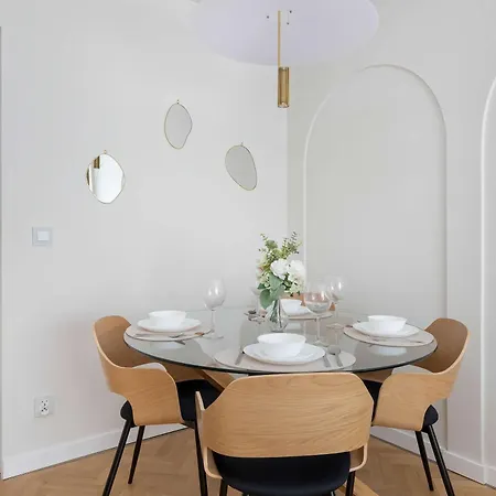 Style & Sea With Balcony In By Renters Gdynia