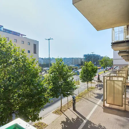 Style & Sea With Balcony In By Renters