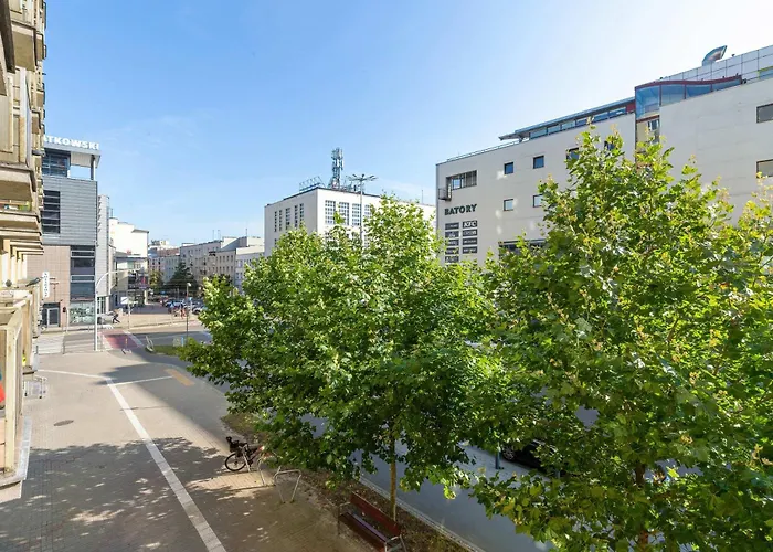 Apartment Jasny Dla 6 Osob W Gdyni, 2 Sypialnie I Balkon By Renters Gdynia