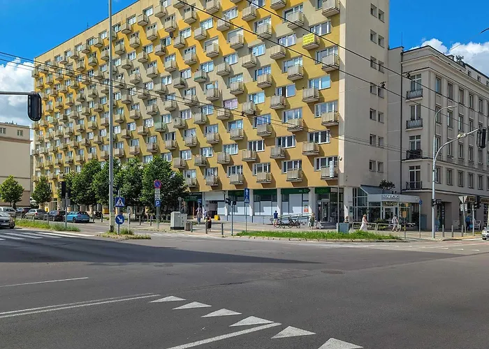 Jasny Dla 6 Osob W Gdyni, 2 Sypialnie I Balkon By Renters *