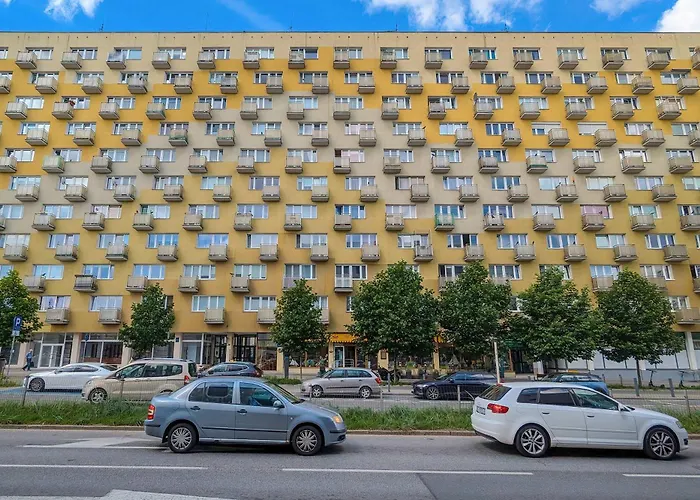 Style & Sea With Balcony In By Renters Apartment Gdynia